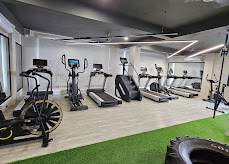 Spacious Gym Floor & Cardio Lines